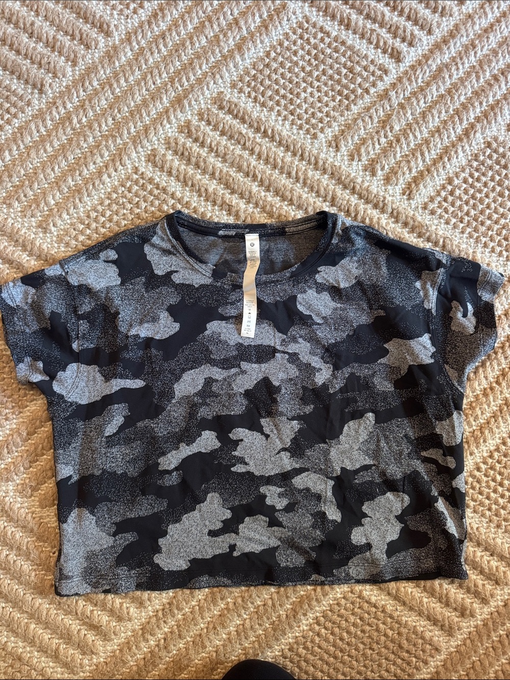 Lululemon Black & Gray Camo Short Sleeve crop top